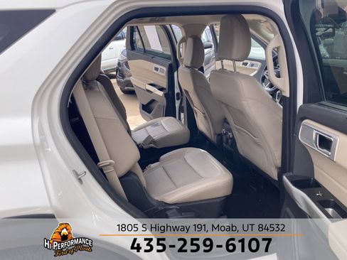 Used 2021 Ford Explorer Limited w/ Equipment Group 301A image 16