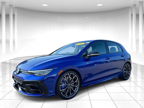 Certified 2025 Volkswagen Golf w/ Euro Style Package AWD/4WD image 7