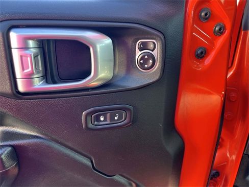 Used 2019 Jeep Wrangler Unlimited Sport S image 13