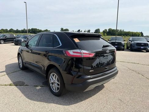 Used 2023 Ford Edge SEL w/ Convenience Package AWD/4WD image 3
