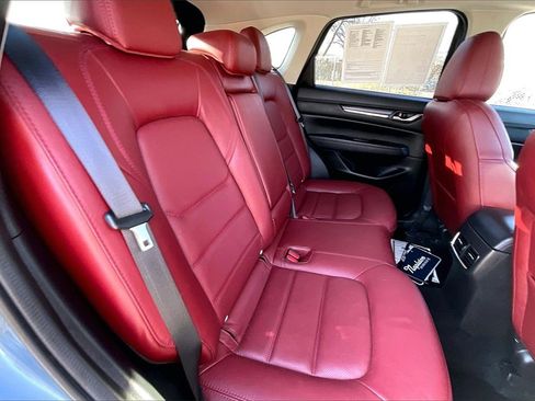 Certified 2023 MAZDA CX-5 Carbon Edition image 27