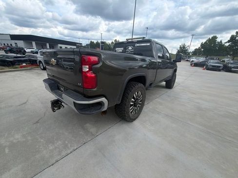 Used 2022 Chevrolet Silverado 2500 LT w/ Convenience Package AWD/4WD image 8