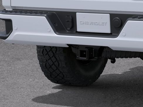 New 2026 Chevrolet Silverado 2500 ZR2 AWD/4WD image 14