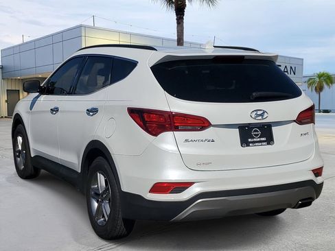Used 2017 Hyundai Santa Fe Sport FWD image 4