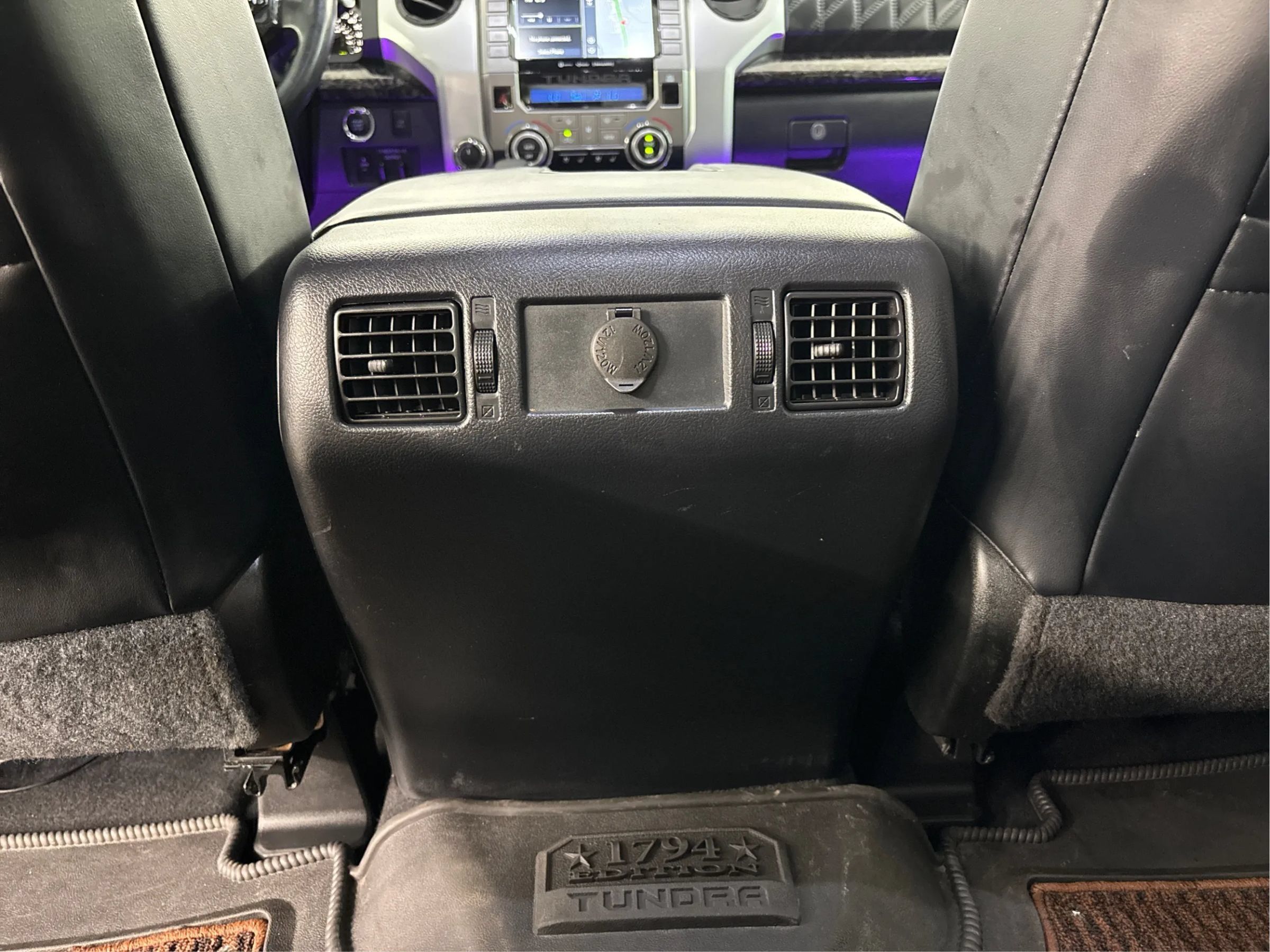 Used 2020 Toyota Tundra Platinum AWD/4WD image 26