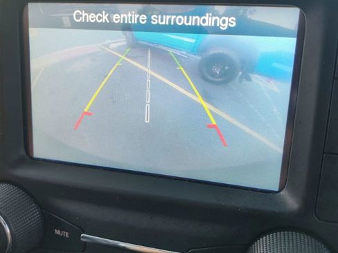 Used 2018 Jeep Wrangler Unlimited Sport image 25