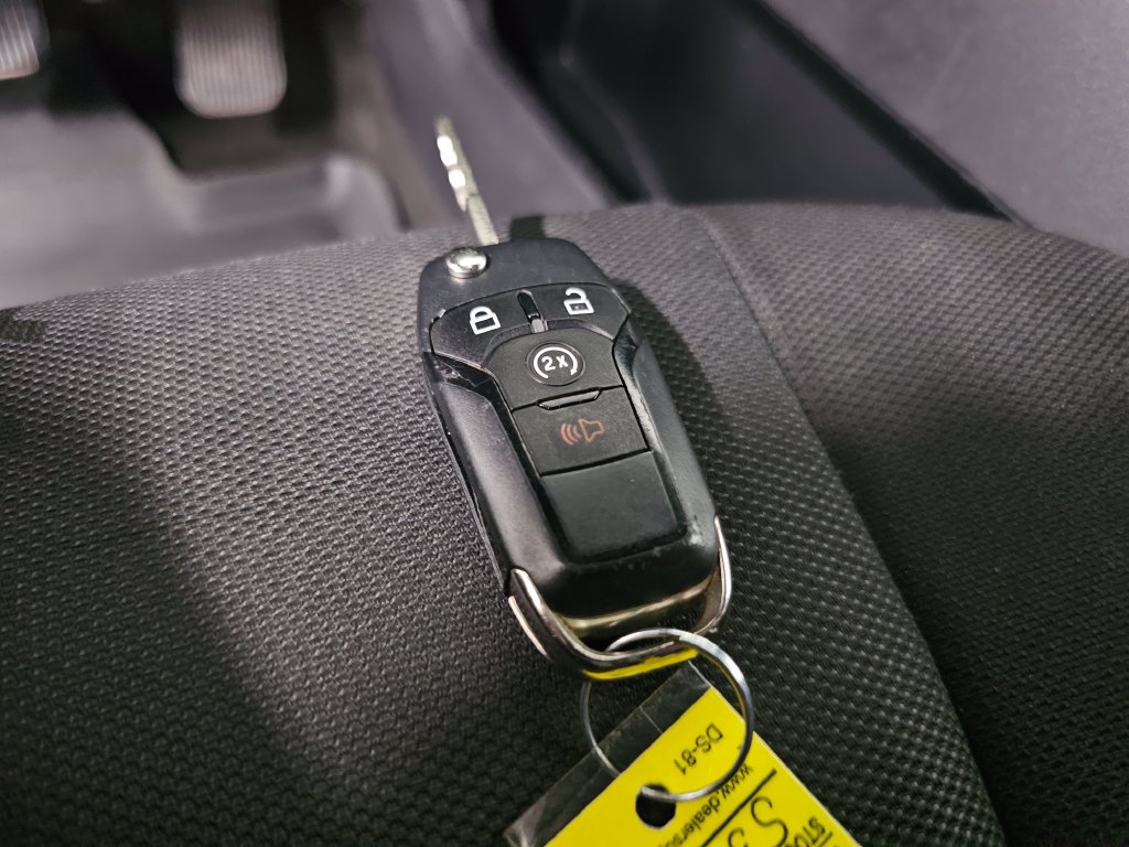 Used 2019 Ford F150 XLT w/ Equipment Group 302A Luxury AWD/4WD image 34