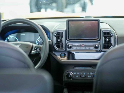 Used 2023 Ford Bronco Sport Big Bend image 12