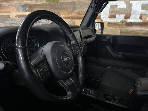 Used 2017 Jeep Wrangler Unlimited Sport w/ Quick Order Package 24S image 10