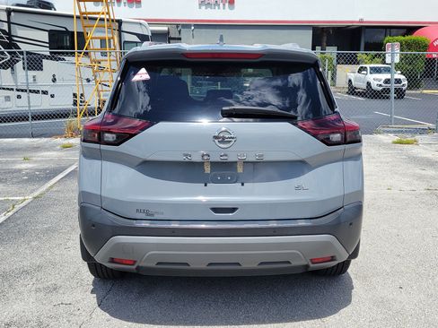 Certified 2021 Nissan Rogue SL w/ Premium Package FWD image 5