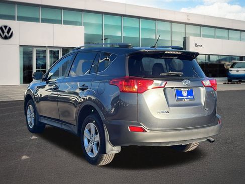 Used 2014 Toyota RAV4 XLE image 7