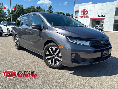 Used 2025 Honda Odyssey EX-L image 1