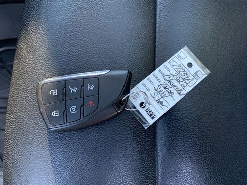 Used 2022 Chevrolet Tahoe LT image 37