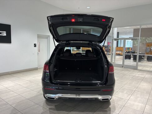 Used 2022 Mercedes-Benz GLC 300 4MATIC image 13