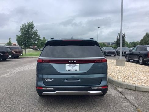 Used 2024 Kia Carnival SX Prestige FWD image 6