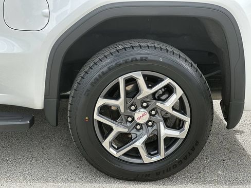 Certified 2023 GMC Sierra 1500 SLT w/ SLT Premium Package AWD/4WD image 32