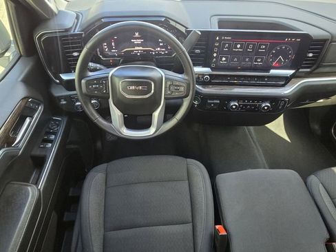 Used 2025 GMC Sierra 1500 Elevation AWD/4WD image 17