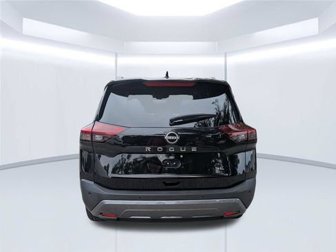 Used 2023 Nissan Rogue SL FWD image 5
