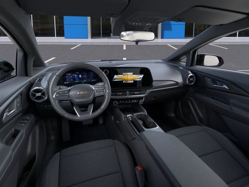 New 2026 Chevrolet Equinox EV LT FWD image 15