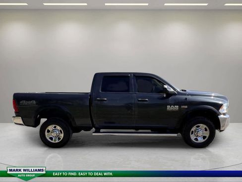 Used 2017 RAM 2500 Tradesman w/ Chrome Appearance Group AWD/4WD image 2