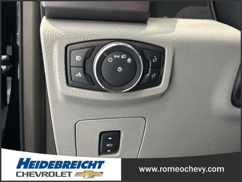 Used 2017 Ford F150 XLT w/ Equipment Group 302A Luxury AWD/4WD image 34