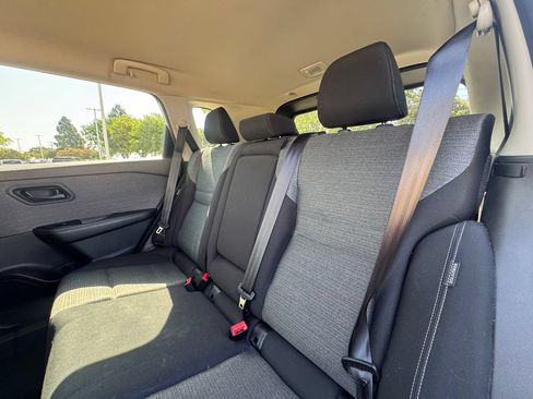 Used 2021 Nissan Rogue S FWD image 7