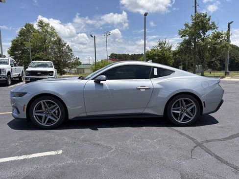 New 2026 Ford Mustang Coupe RWD image 19