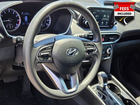 Used 2020 Hyundai Santa Fe SE FWD image 25