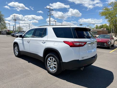 Used 2020 Chevrolet Traverse LT AWD/4WD image 11