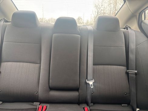 Used 2025 Nissan Altima 2.5 SV image 37