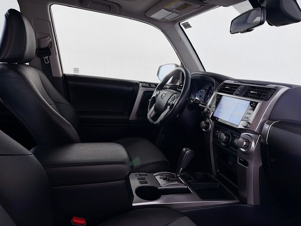 Used 2023 Toyota 4Runner SR5 Premium w/ Moonroof Package RWD image 36