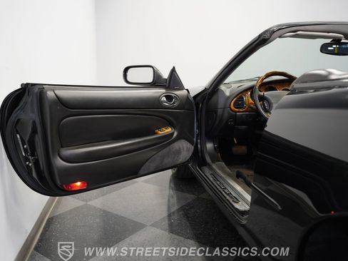 Used 2002 Jaguar XK8 Convertible image 28