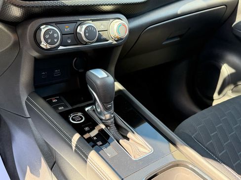 Used 2023 Nissan Kicks SV image 21