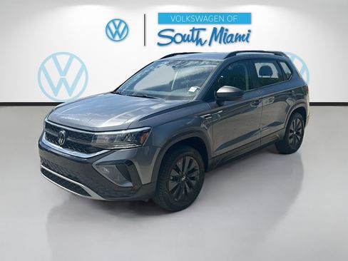 Used 2023 Volkswagen Taos S FWD image 3
