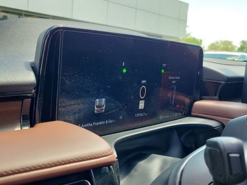 Certified 2025 Lincoln Aviator Reserve AWD/4WD image 22
