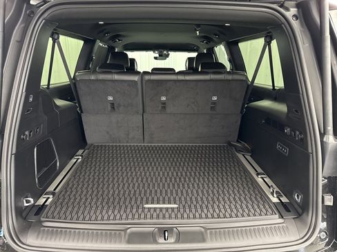 New 2025 Jeep Wagoneer L Series II w/ Convenience Group I image 7