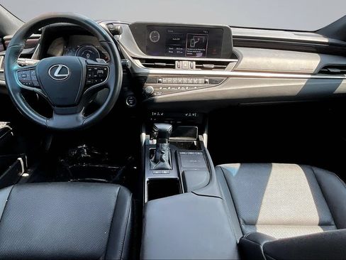 Used 2021 Lexus ES 300h w/ Premium Package FWD image 7