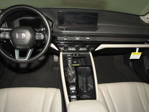 Certified 2023 Honda Accord Touring image 14