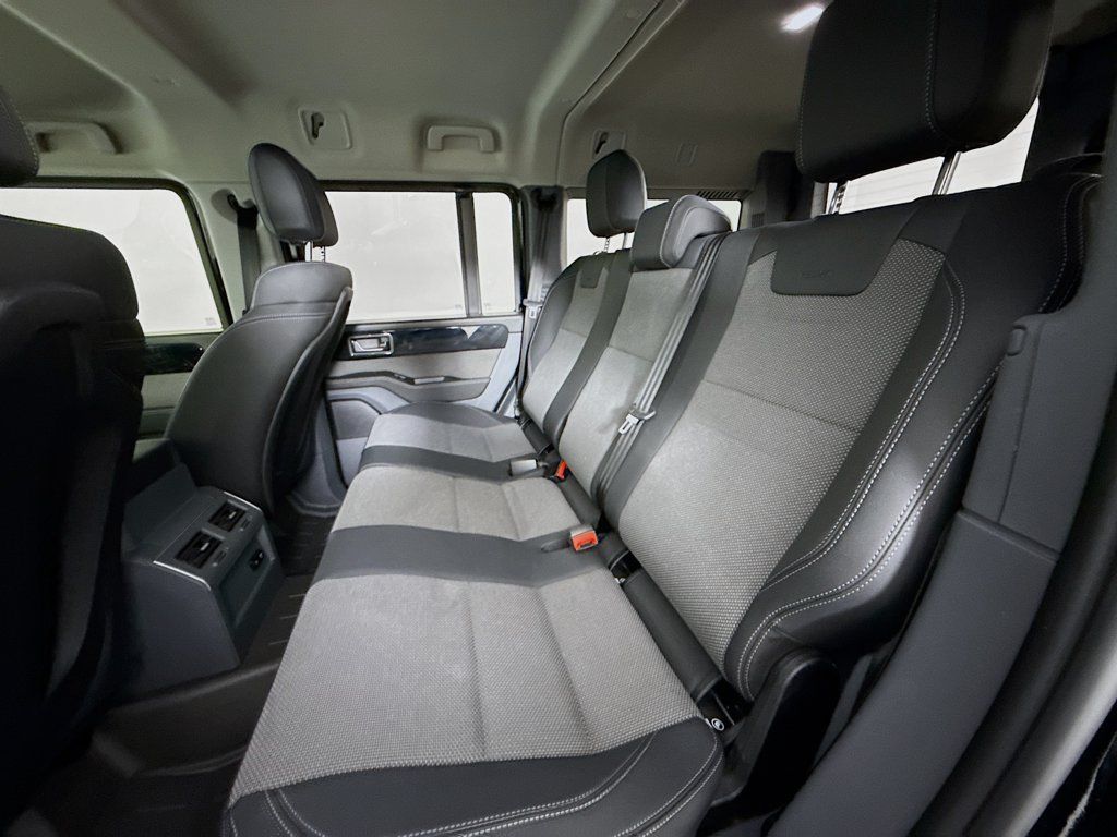 Used 2024 INEOS Grenadier Station Wagon AWD/4WD image 21