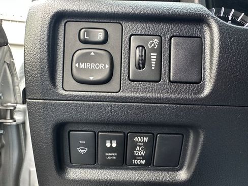 Used 2019 Toyota 4Runner TRD Off-Road image 25