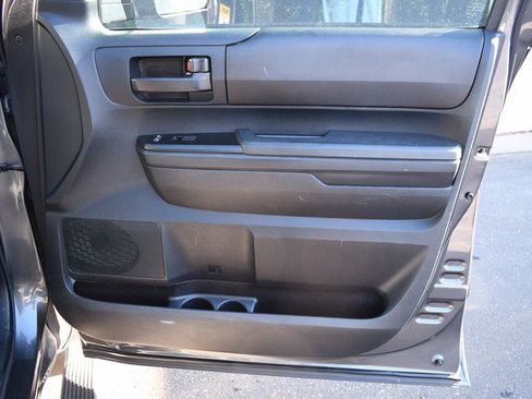 Used 2014 Toyota Tundra SR image 23