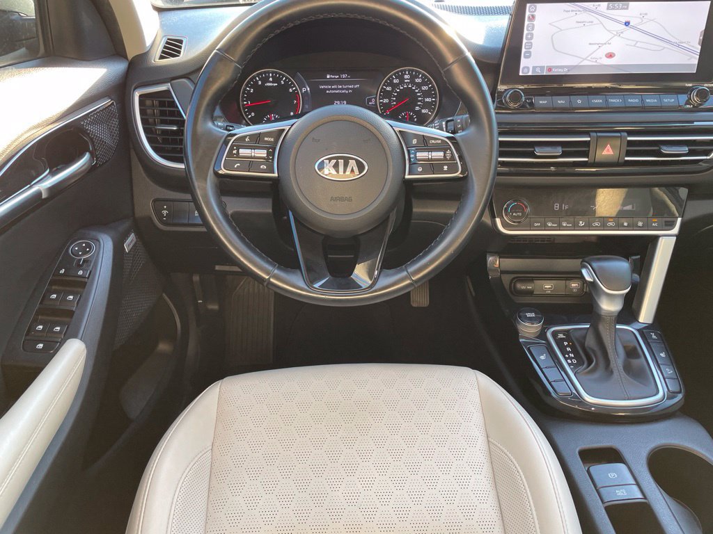 Used 2021 Kia Seltos SX w/ SX Sunroof Package AWD/4WD image 20