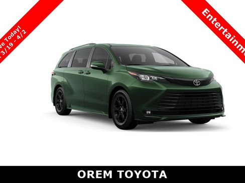 New 2026 Toyota Sienna XLE Woodland Edition image 15