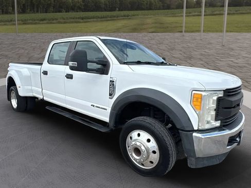 Used 2017 Ford F450 XL w/ Power Equipment Group AWD/4WD image 23