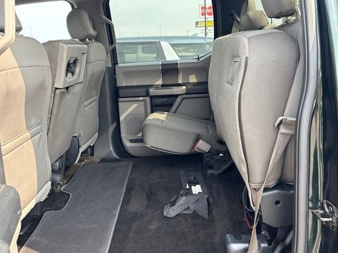 Used 2015 Ford F150 XLT AWD/4WD image 21