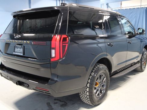 New 2026 Ford Expedition Tremor image 33