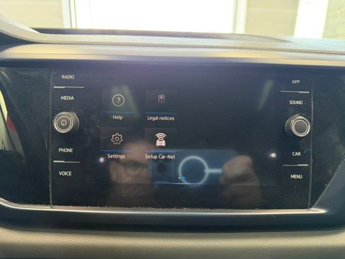 Used 2022 Volkswagen Taos SE w/ Panoramic Sunroof Package image 50