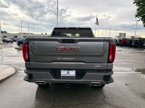 Used 2022 GMC Sierra 1500 AT4 AWD/4WD image 4