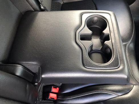 Used 2019 Jeep Compass Latitude w/ Popular Equipment Group AWD/4WD image 53