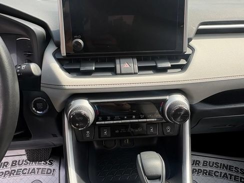 Used 2025 Toyota RAV4 XLE w/ Convenience Package AWD/4WD image 21
